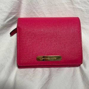 Michael Kors pink wallet